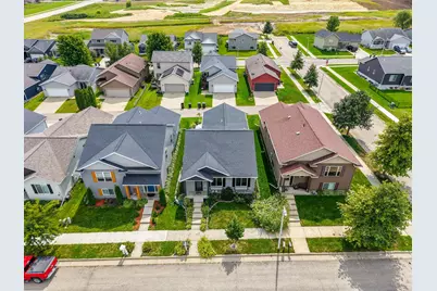 6084 Sandstone Street NW, Rochester, MN 55901 - Photo 7
