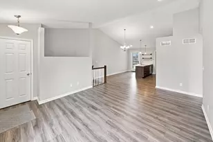6084 Sandstone St NW, Rochester, MN 55901 - Photo 9