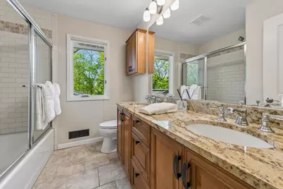 290 Ridgeview Drive E, Wayzata, MN 55391 - Photo 21