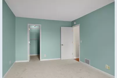 10397 Juniper Lane, Eden Prairie, MN 55347 - Photo 15