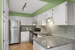 10397 Juniper Ln, Eden Prairie, MN 55347 - Photo 3
