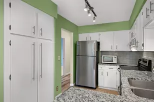 10397 Juniper Ln, Eden Prairie, MN 55347 - Photo 13