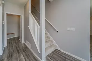 20591 Keystone Ave, Lakeville, MN 55044 - Photo 9