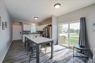 20591 Keystone Ave, Lakeville, MN 55044 - Photo 3