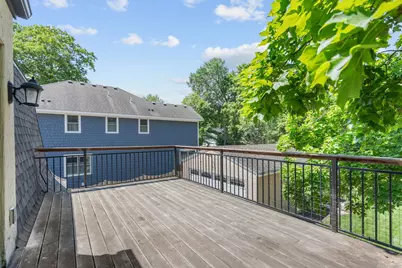 219 Chicago Avenue N, Wayzata, MN 55391 - Photo 9