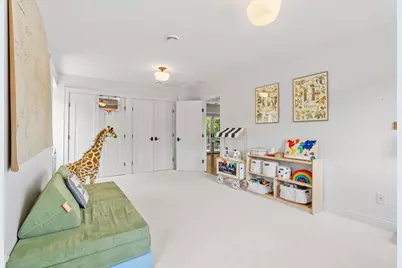 219 Chicago Avenue N, Wayzata, MN 55391 - Photo 39