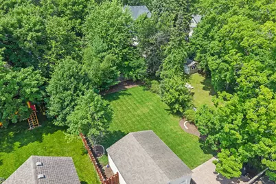 219 Chicago Avenue N, Wayzata, MN 55391 - Photo 3