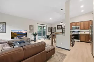 1251 Archer Ln N, Plymouth, MN 55447 - Photo 19