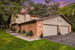 1251 Archer Ln N, Plymouth, MN 55447 - Photo 25