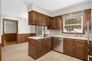 4030 Wasatch Ln, Golden Valley, MN 55422 - Photo 7