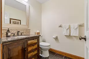 1836 Prior Ave N, Falcon Heights, MN 55113 - Photo 15