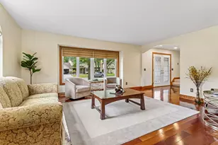 1836 Prior Ave N, Falcon Heights, MN 55113 - Photo 5