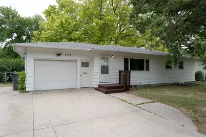 1715 19th Street S, Moorhead, MN 56560 - Photo 1