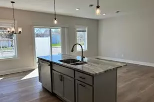 3405 Douglas Dr N, Crystal, MN 55422 - Photo 5