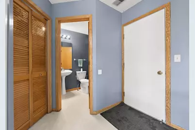 446 Mission Hills Way E, Chanhassen, MN 55317 - Photo 15