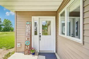 1303 Prairie Ln, Saint Croix Falls, WI 54024 - Photo 3