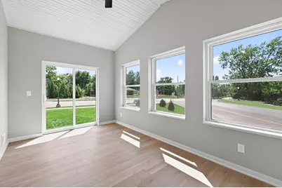 2353 7th Ave E, North Saint Paul, MN 55109 - Photo 13