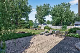 958 Cortland Dr, Apple Valley, MN 55124 - Photo 35