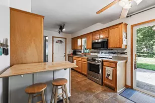 958 Cortland Dr, Apple Valley, MN 55124 - Photo 11