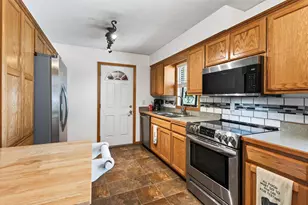 958 Cortland Dr, Apple Valley, MN 55124 - Photo 15