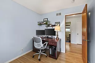 958 Cortland Dr, Apple Valley, MN 55124 - Photo 21