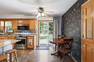 958 Cortland Dr, Apple Valley, MN 55124 - Photo 9