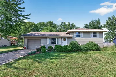 958 Cortland Drive, Apple Valley, MN 55124 - Photo 1