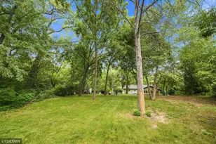 13240 Dahlgren Rd, Minnetonka, MN 55305 - Photo 53