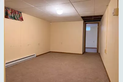 117 Southdale Street SE, Sleepy Eye, MN 56085 - Photo 7