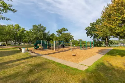 2725 Division Street N, North Saint Paul, MN 55109 - Photo 25