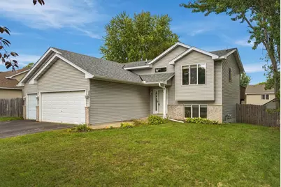 506 Birch Street SW, Isanti, MN 55040 - Photo 5