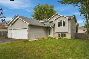 506 Birch St SW, Isanti, MN 55040 - Photo 5