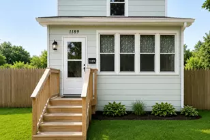 1189 Earl St, Saint Paul, MN 55106 - Photo 1
