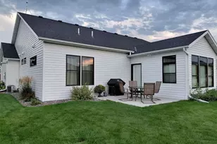 5839 Rivers Edge Dr, Saint Cloud, MN 56303 - Photo 3