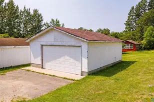 506 Birch St, Tower, MN 55790 - Photo 5