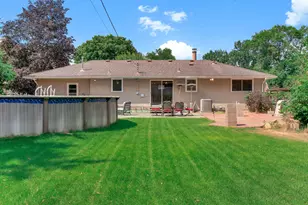 1821 Maple St, Hastings, MN 55033 - Photo 29