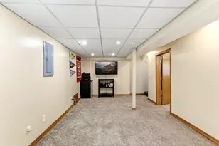 1821 Maple St, Hastings, MN 55033 - Photo 23