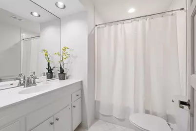1235 Yale Place #709, Minneapolis, MN 55403 - Photo 23