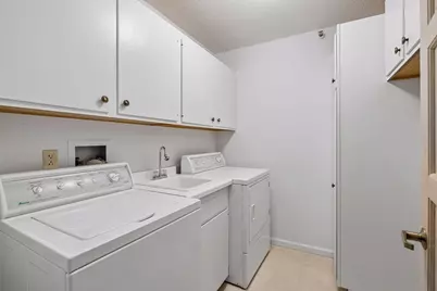 1235 Yale Place #709, Minneapolis, MN 55403 - Photo 25