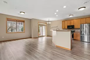 211 Stallion Ln, Lino Lakes, MN 55014 - Photo 5
