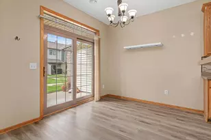 211 Stallion Ln, Lino Lakes, MN 55014 - Photo 11