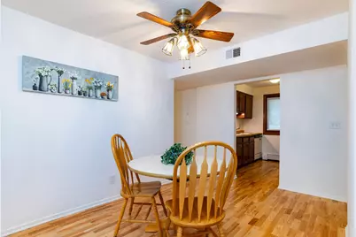 2670 Oxford Street N #204, Roseville, MN 55113 - Photo 7