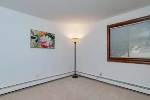 2670 Oxford St N, Roseville, MN 55113 - Photo 9