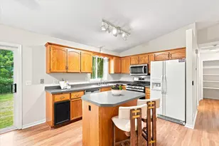 7545 385th St, North Branch, MN 55056 - Photo 3