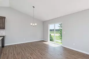 1228 Olivia St SE, New Prague, MN 56071 - Photo 9