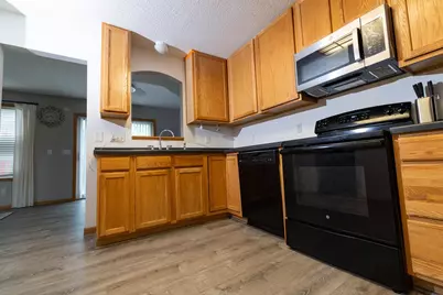 9236 Merrimac Lane N, Maple Grove, MN 55311 - Photo 13