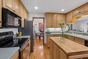 1709 Preston Ln, Hopkins, MN 55343 - Photo 11