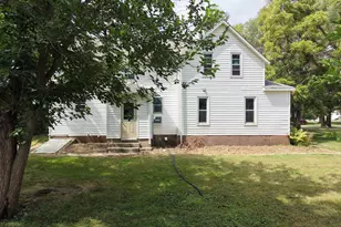 220 Sheridan St, Garvin, MN 56132 - Photo 5