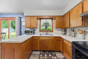 2541 E Main St, Mankato, MN 56001 - Photo 9