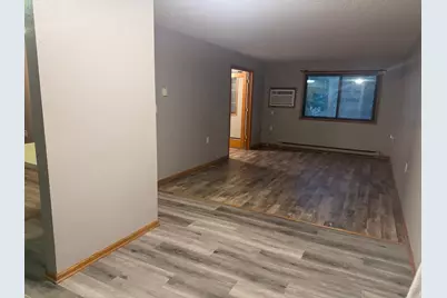 221 Grand Avenue W #306, South Saint Paul, MN 55075 - Photo 5